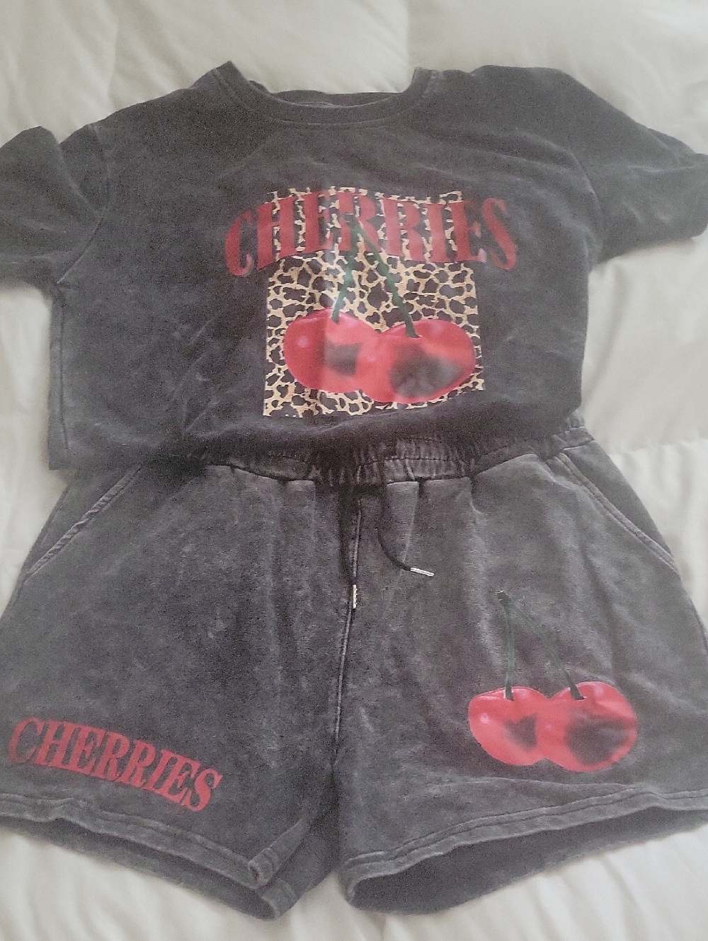 Black Cherry Graphic Sweat Set
